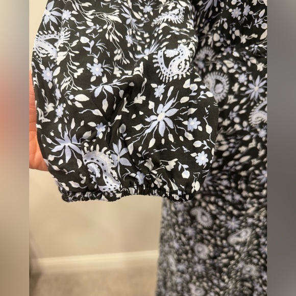 Zara White Buttoned A-Line Dress with Notched Collar - Picture 5 of 6